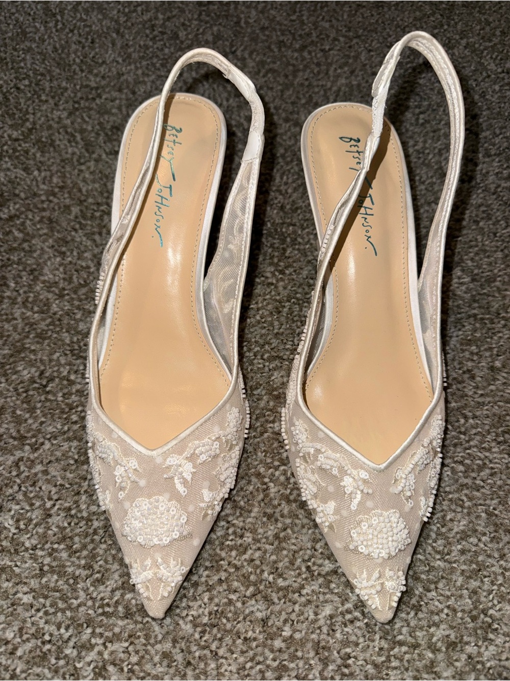Betsey Johnson Ivory Beaded Slingback Pointed-Toe Heels 9.5